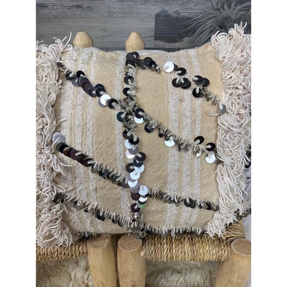 Vintage Moroccan Lumbar Pillow: Handira Wedding Blanket 03YS00251 - Picture 6 of 9